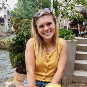 Meet your Posher, Taylor